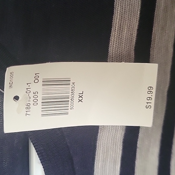 Top - Picture 5 of 5